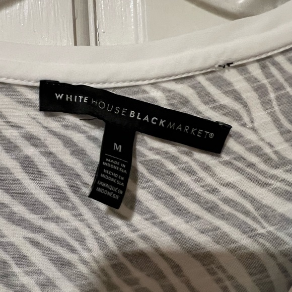 Cute top- gray - Picture 2 of 2